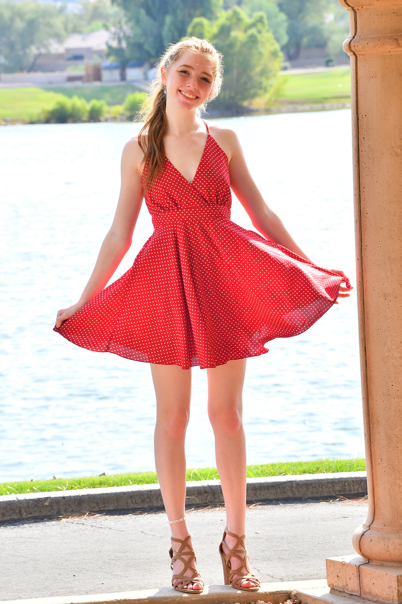 Елизавета, 19 лет, 4 размер груди